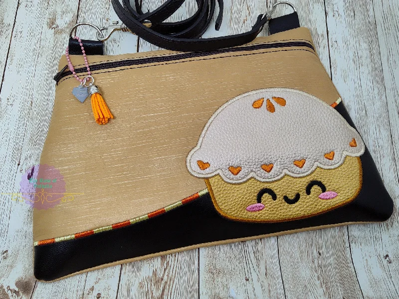 DIGITAL DOWNLOAD Applique Pumpkin Pie Clutch Zipper Bag Lined and Unlined