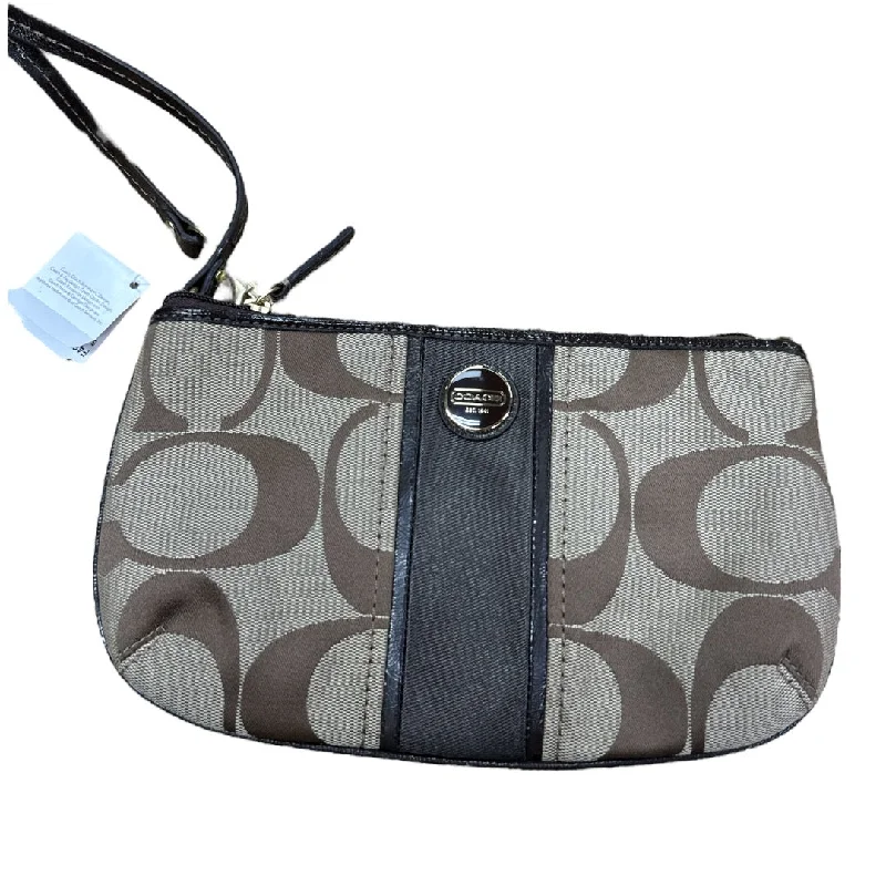 Wristlet Designer By Coach, Size: Large