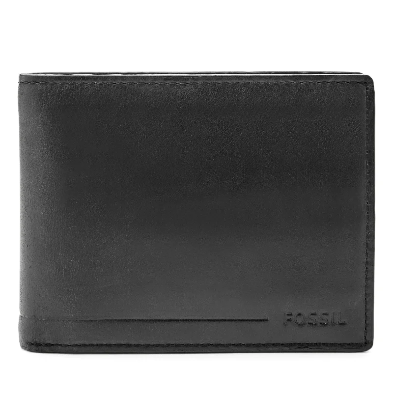 Fossil Men's Allen Leather RFID Traveler